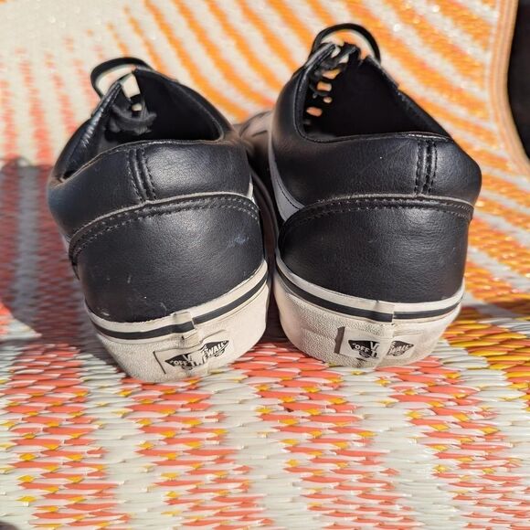 Vans Men's 9.5 old skool Black leather Trainers - Picture 4 of 8